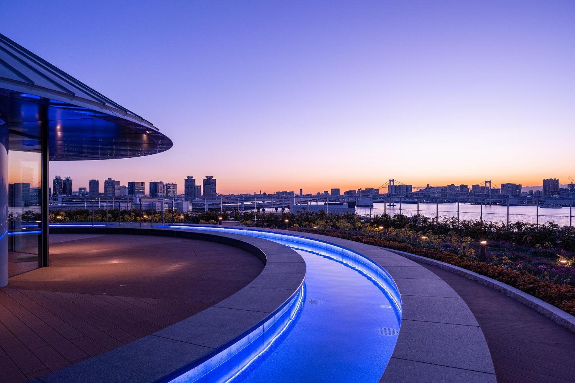 Tokyo Toyosu Manyo Club Hotel Exterior foto