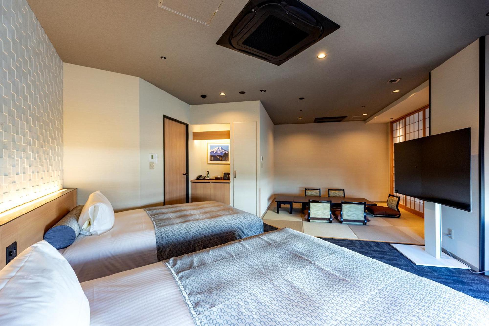 Tokyo Toyosu Manyo Club Hotel Exterior foto